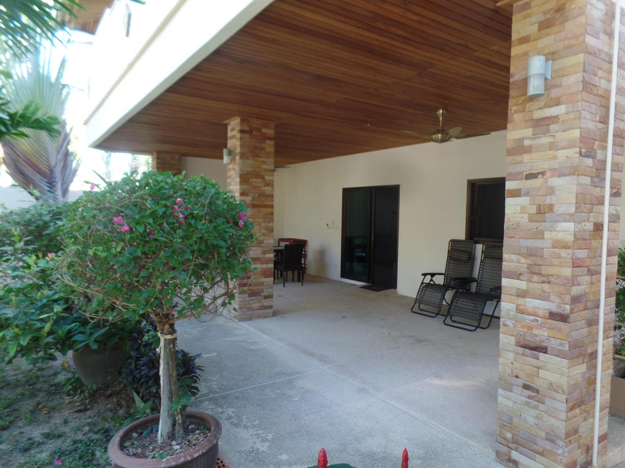 Babylon Pool Villas Nai Harn Exterior foto