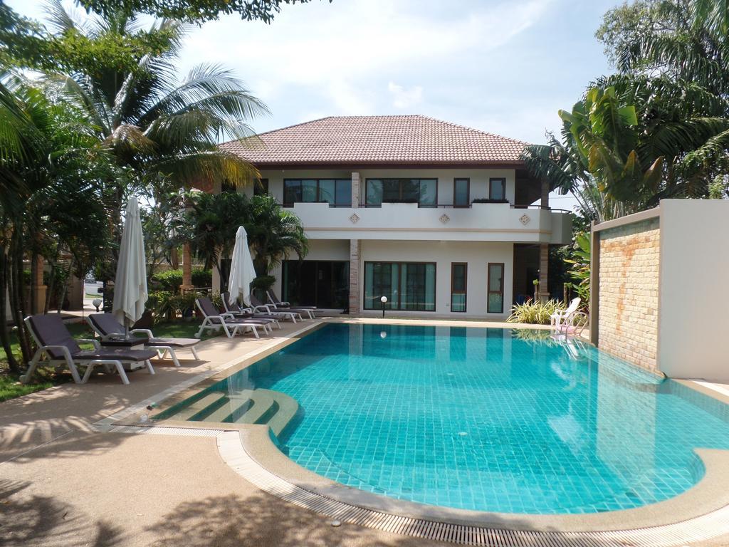Babylon Pool Villas Nai Harn Exterior foto